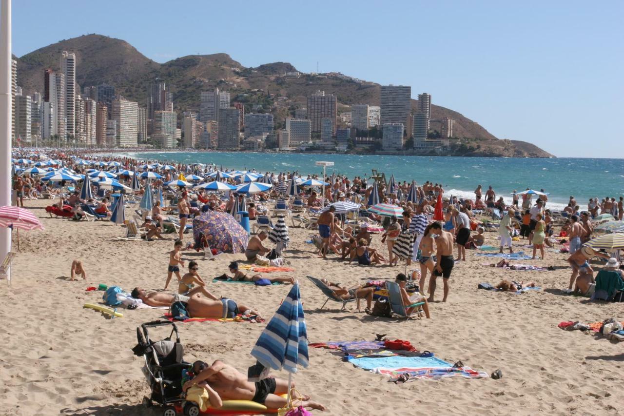 Apartamento Daniela Benidorm Bagian luar foto