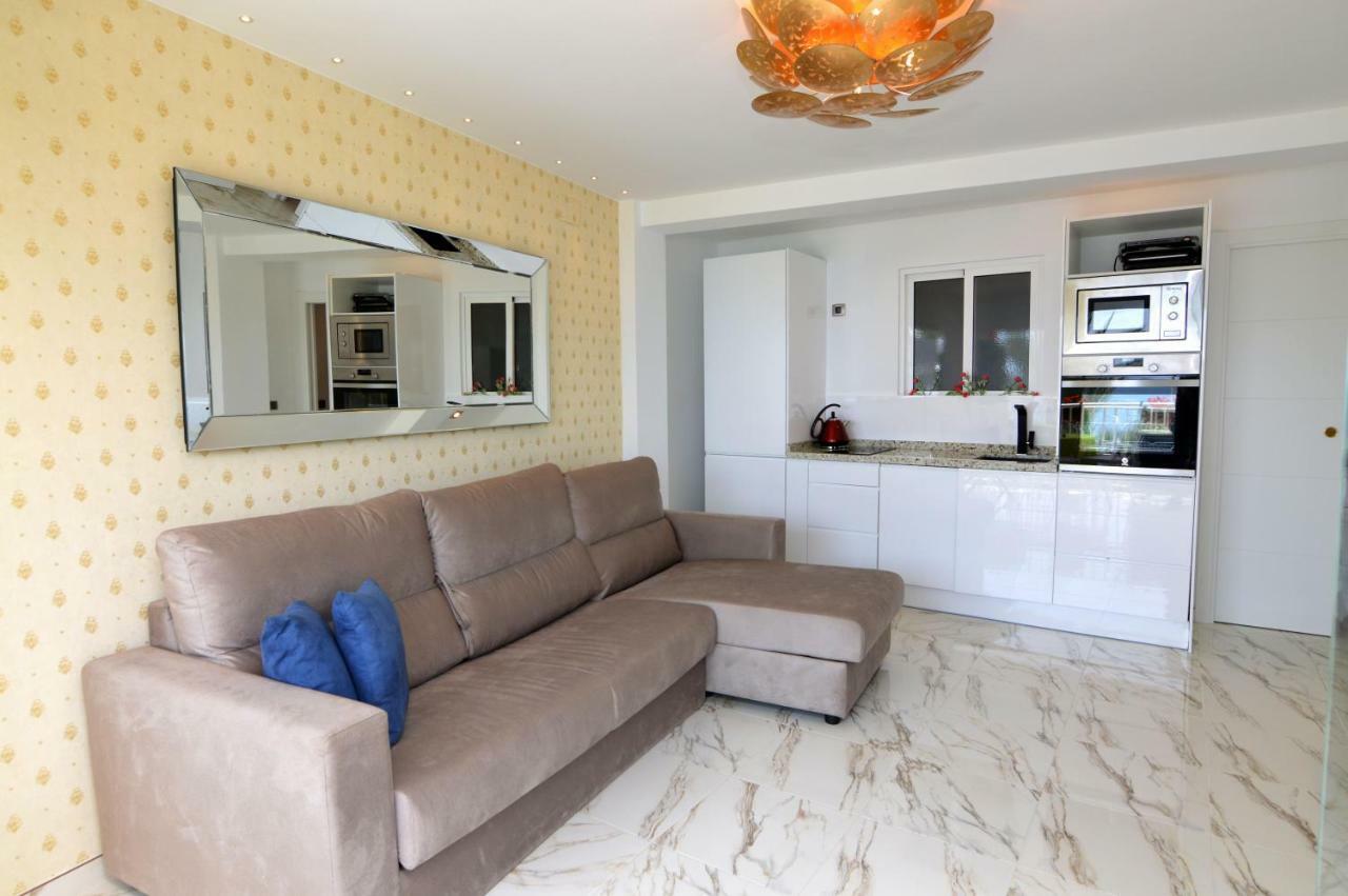 Apartamento Daniela Benidorm Bagian luar foto