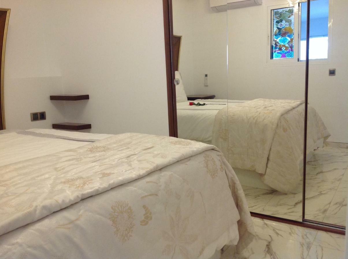 Apartamento Daniela Benidorm Bagian luar foto